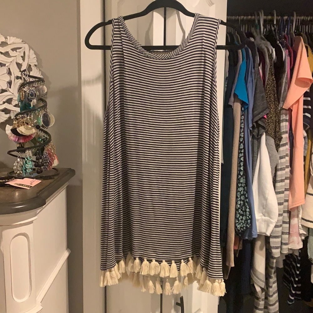 Large top